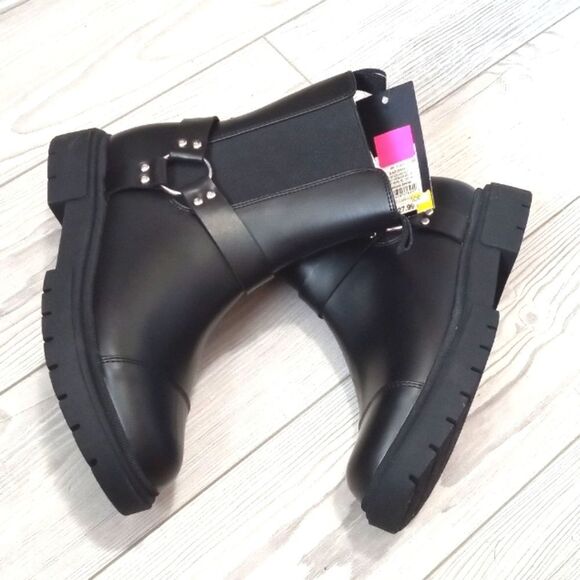 (16-3803)  Art Class Youth Girl's Boots  Sz 4 - Picture 1 of 9